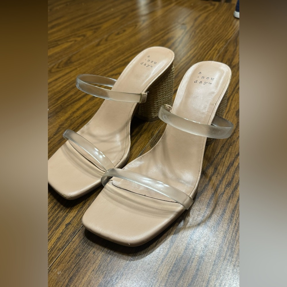 Clear Heels - Picture 2 of 5